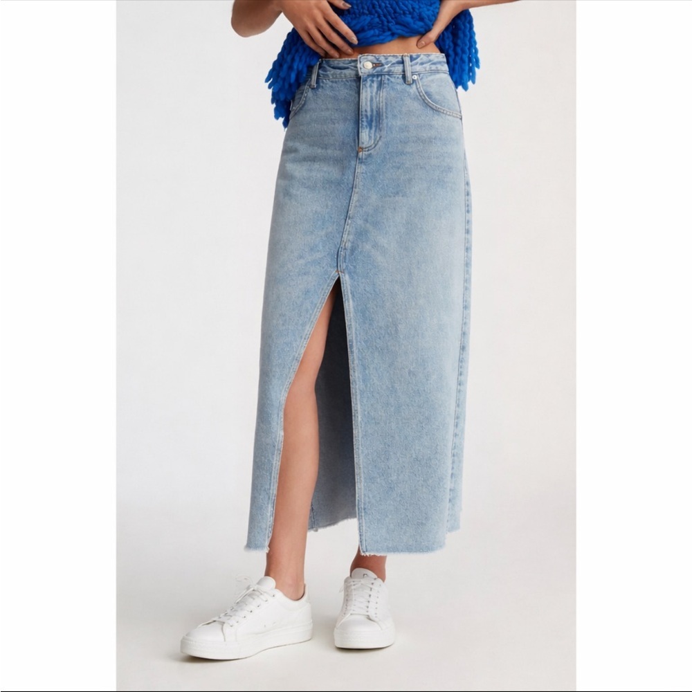 Pilcro The Madi Front-Slit Denim Skirt